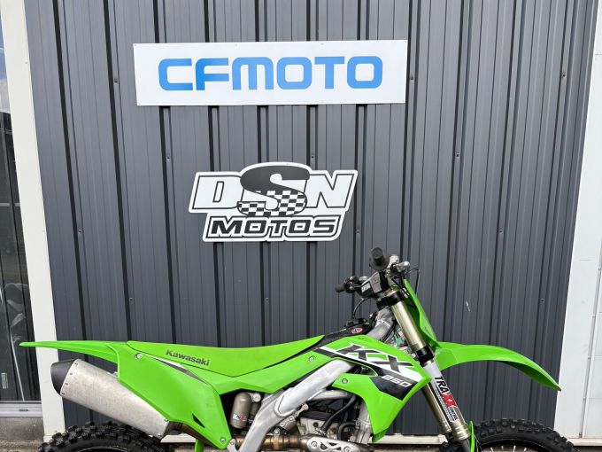 KAWASAKI KX-F 250 4