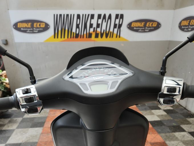 PIAGGIO VESPA 4