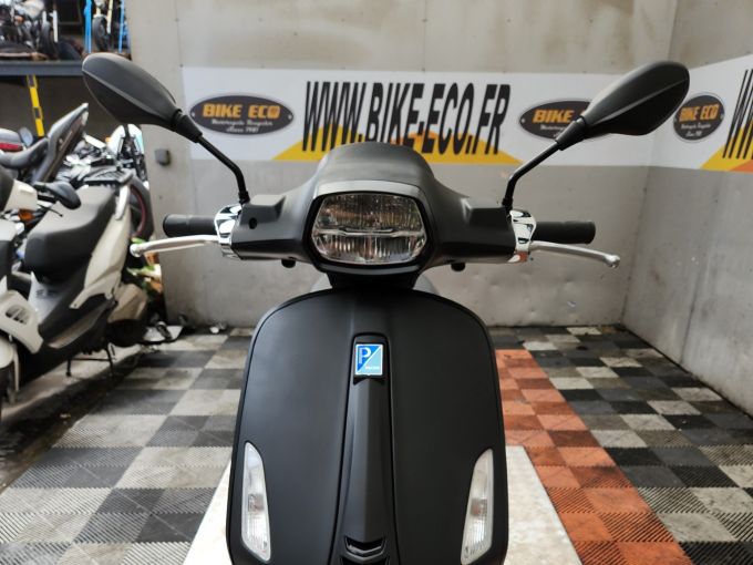 PIAGGIO VESPA 4