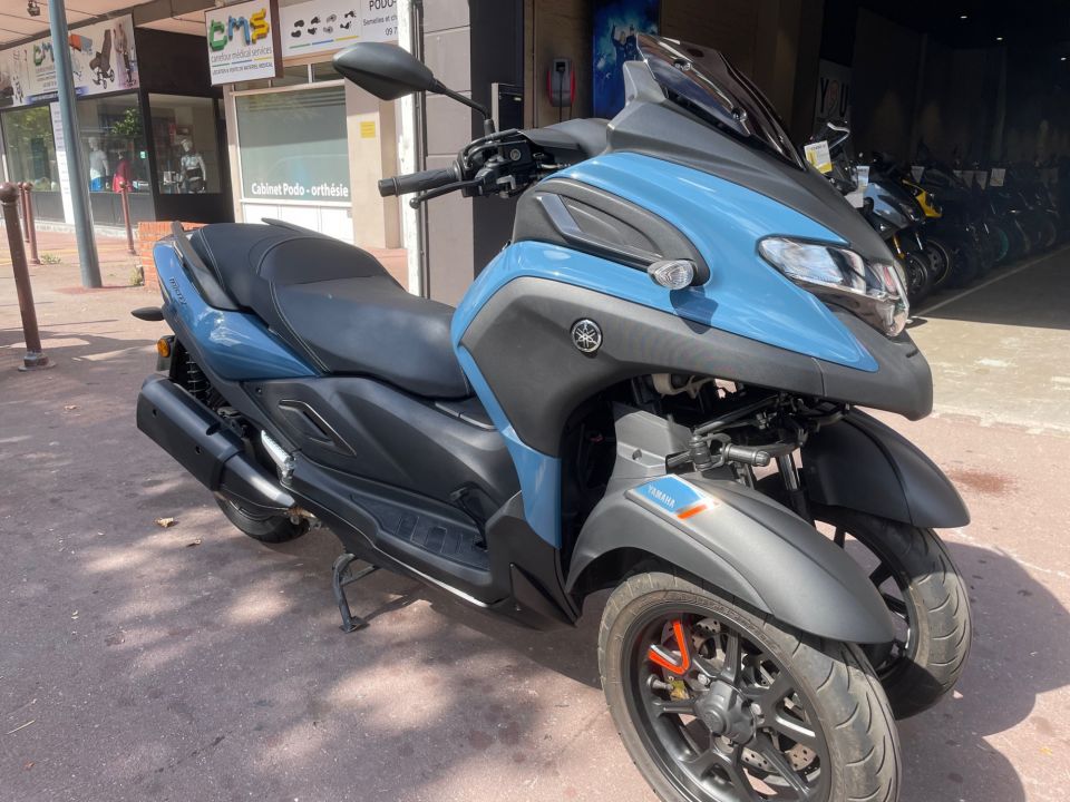 YAMAHA TRICITY 300 4