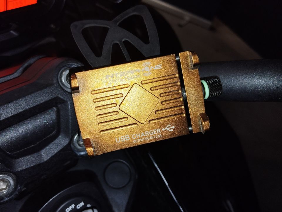 CAN-AM SPYDER F3-S 4