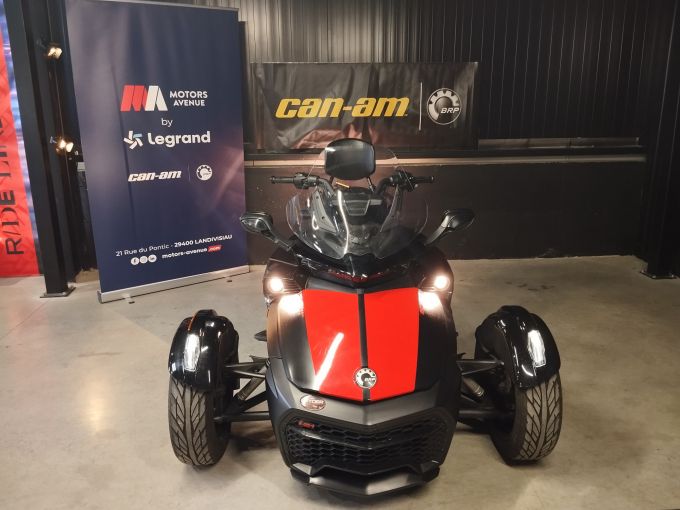 CAN-AM SPYDER F3-S 4