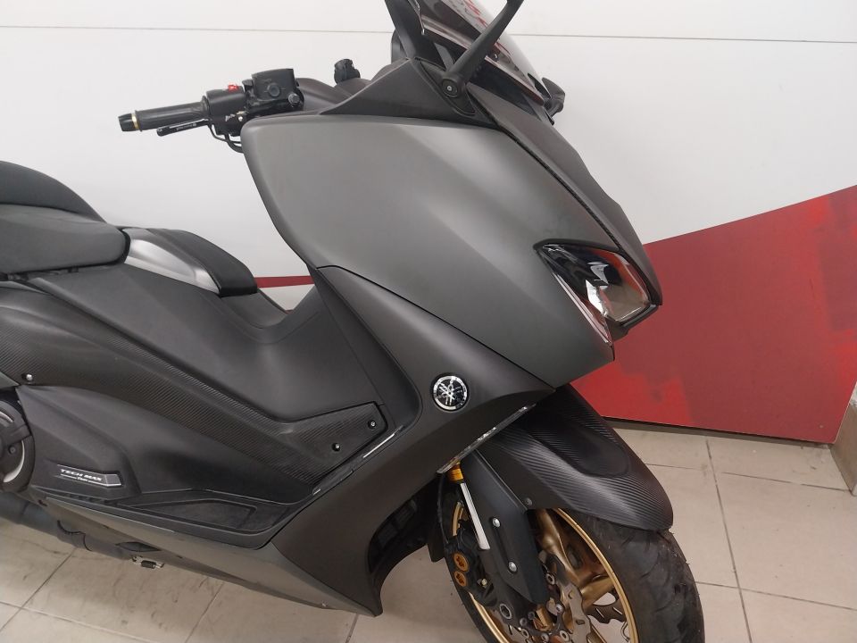 YAMAHA TMAX 560 TECHMAX 4
