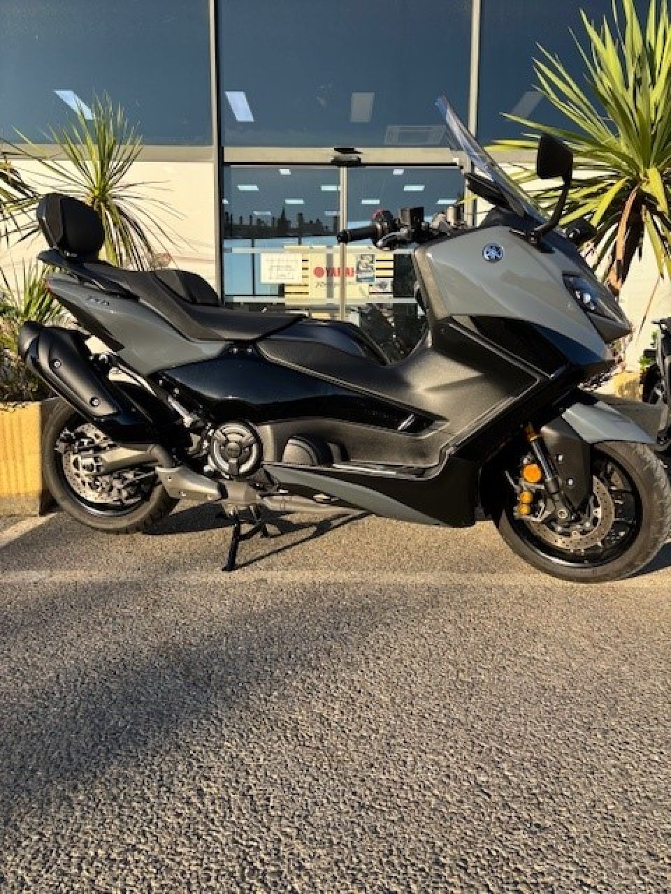 YAMAHA XP T-MAX 560 TECH MAX 4