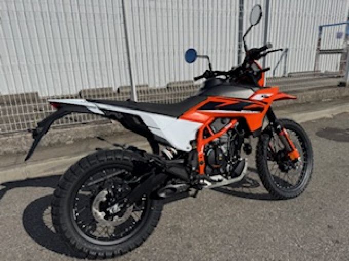 KTM 125 ENDURO R 4