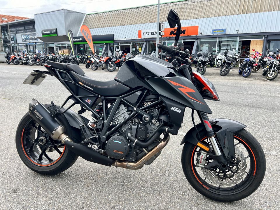 KTM 1290 SUPER DUKE R 4