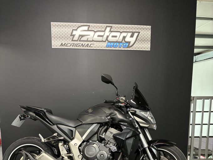 HONDA CB 1000 R 4