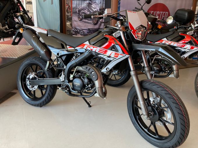 RIEJU MRT 2022 50 cm3 moto super motard 202 km Rouge 67600 Selestat