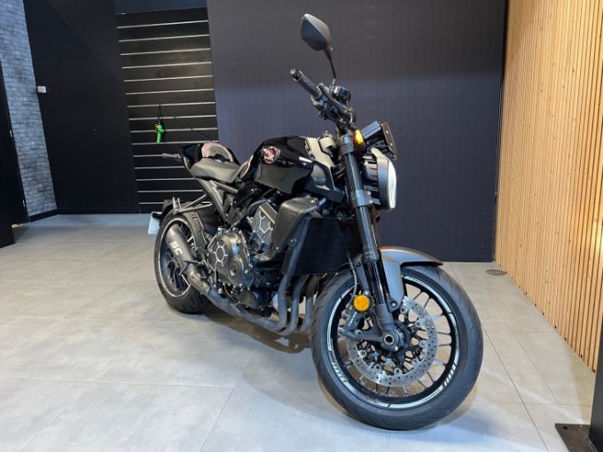 HONDA CB1000R Black Edition 4