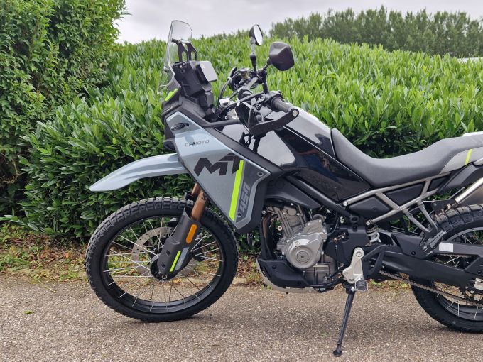 CF MOTO 450 MT 4