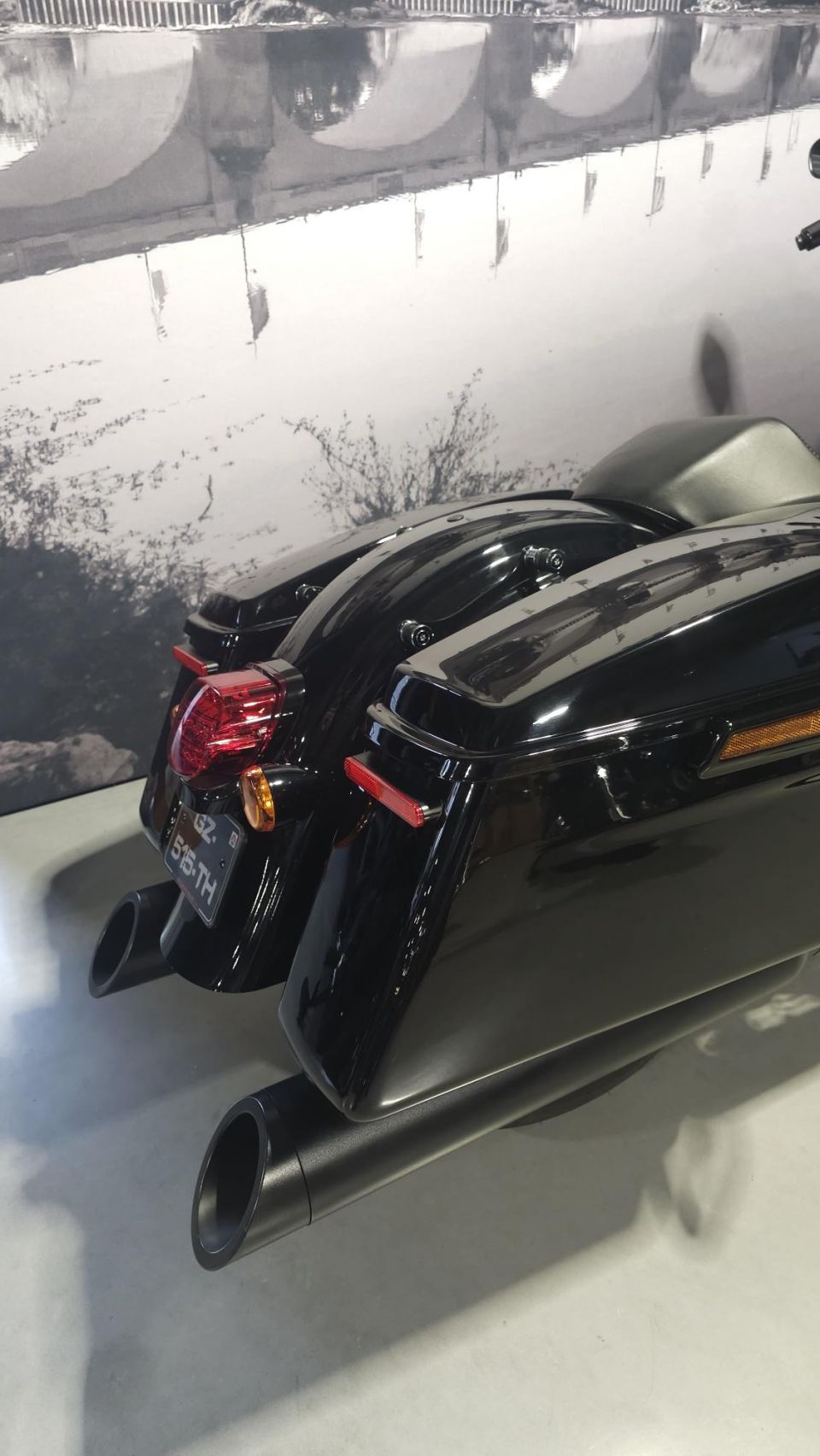 HARLEY-DAVIDSON TOURING ROAD GLIDE 1923 ST 4