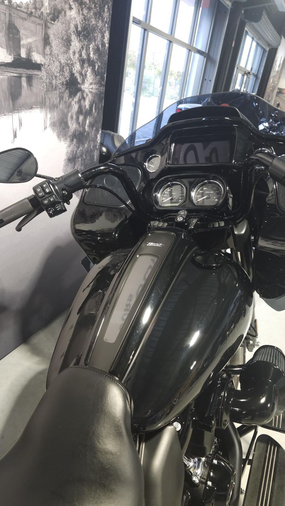 HARLEY-DAVIDSON TOURING ROAD GLIDE 1923 ST 4