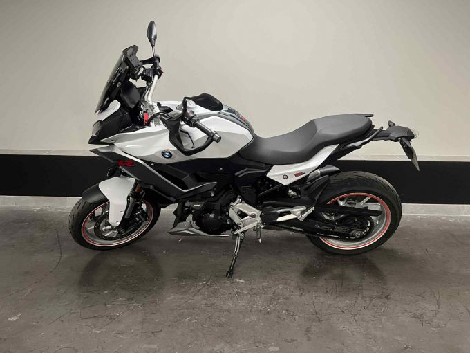 BMW F 900 XR 4