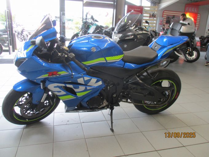 SUZUKI GSX-R 1000 4