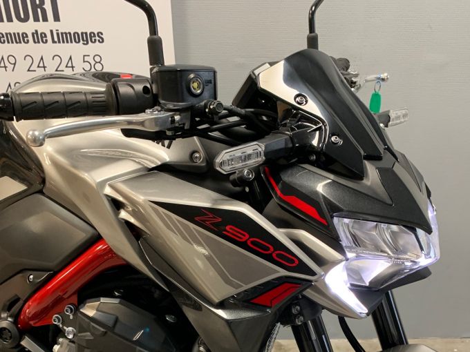 KAWASAKI Z 900 4