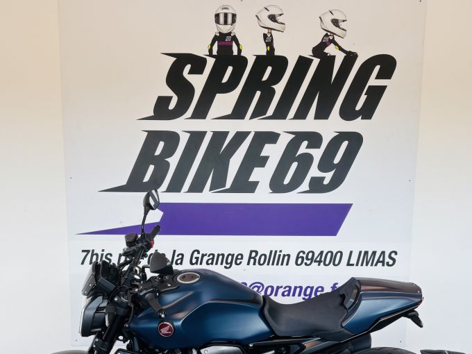 HONDA CB 1000 R 4