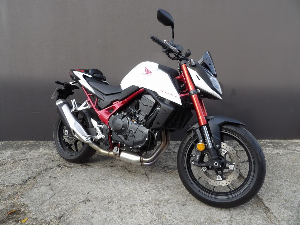 HONDA CB 750 HORNET 4