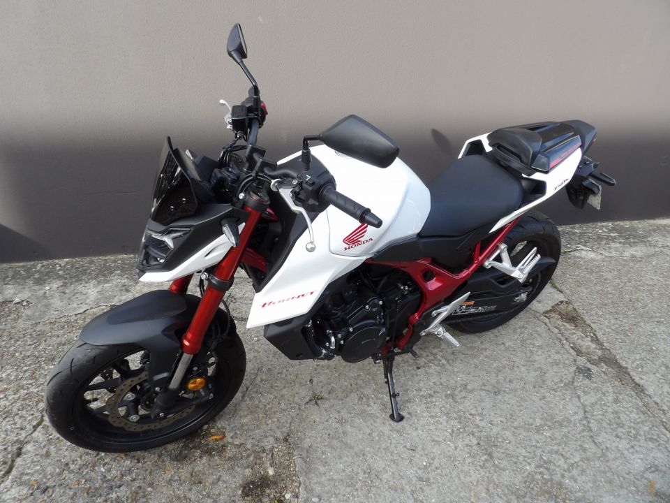 HONDA CB 750 HORNET 4