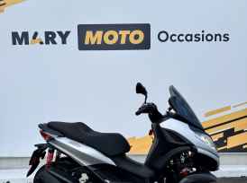 PIAGGIO MP3 300 HPE SPORT ABS ASR - 2024