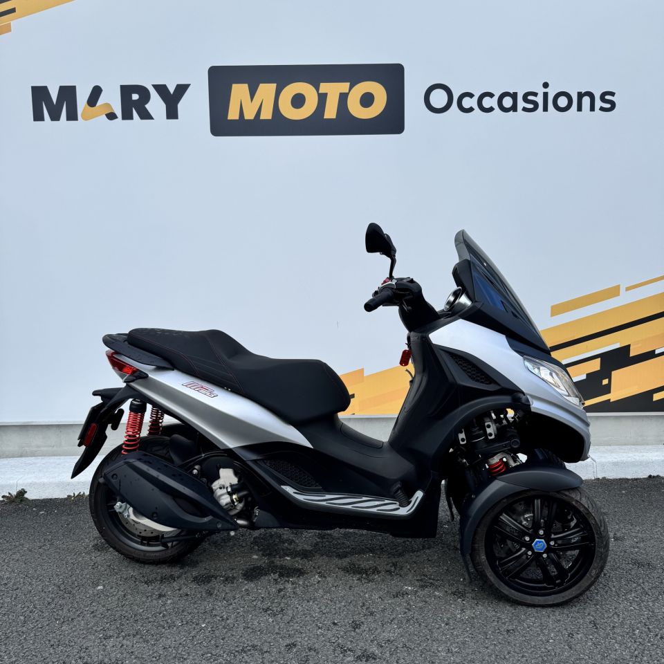 PIAGGIO MP3 300 HPE SPORT ABS ASR 4