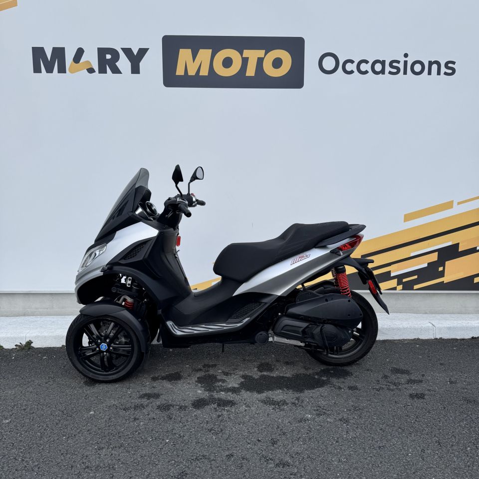 PIAGGIO MP3 300 HPE SPORT ABS ASR 4