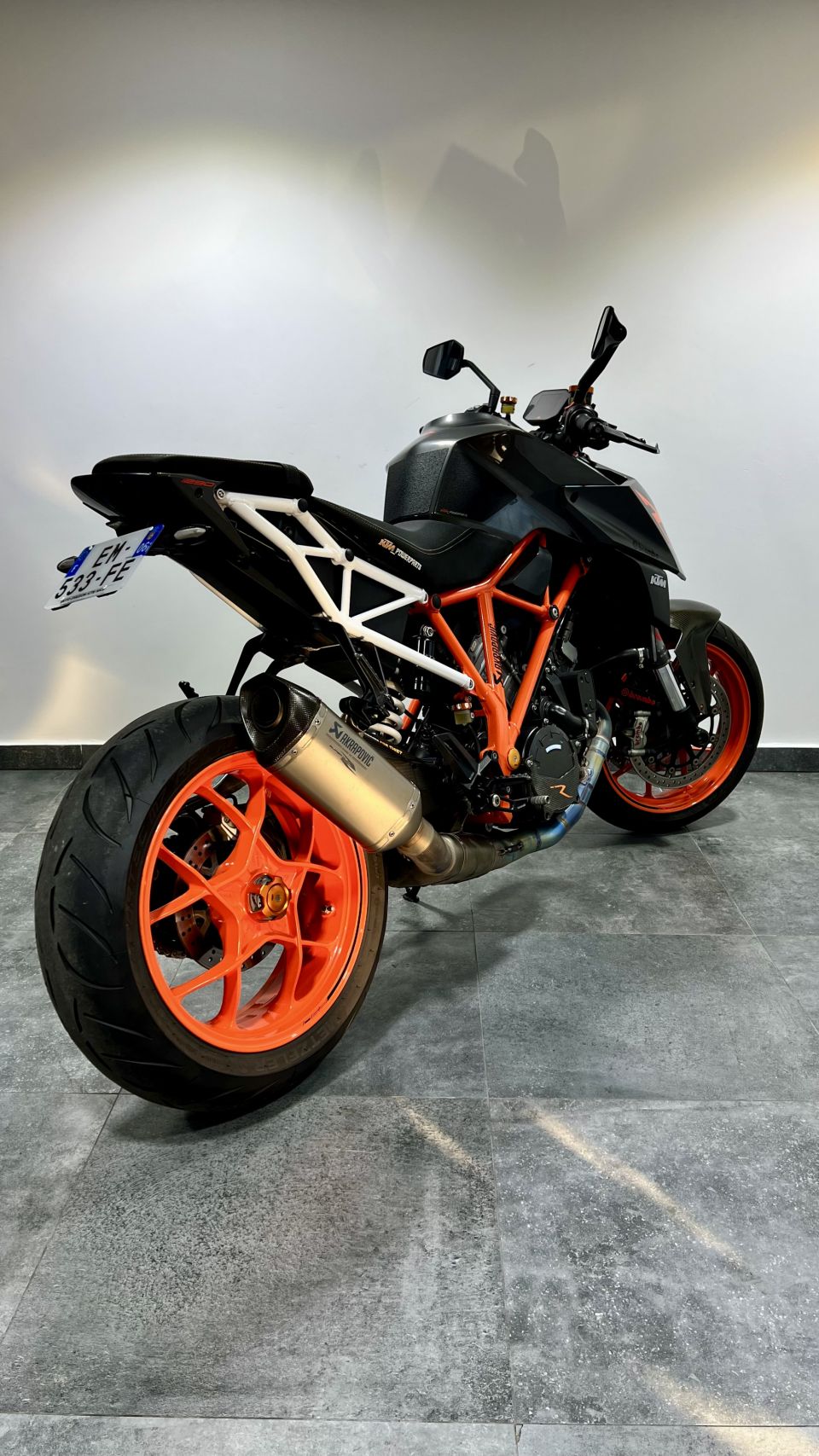 KTM 1290 SUPER DUKE R 4