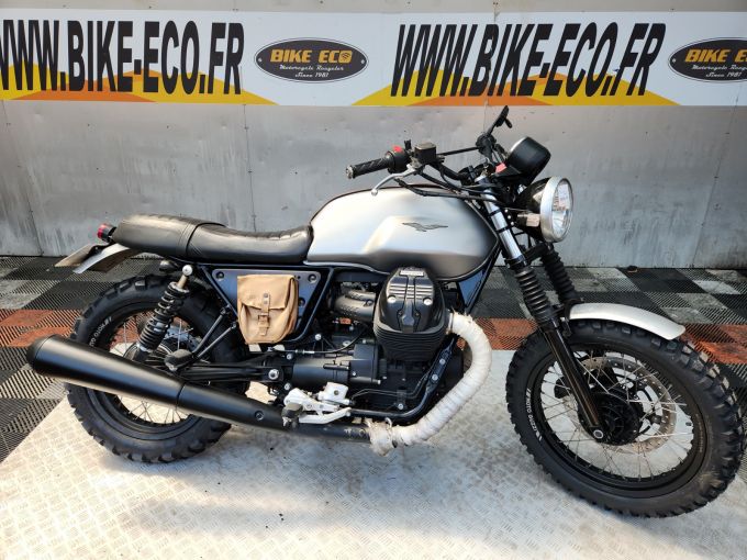 MOTO GUZZI V7 4