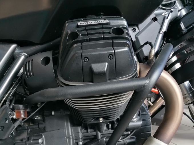 MOTO GUZZI V85 TT 850 4