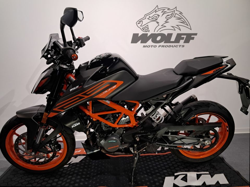 KTM 125 DUKE ABS 4