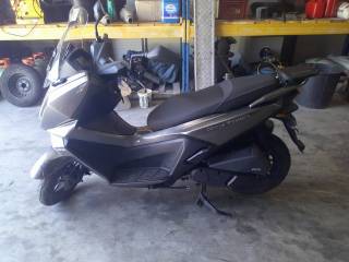 KYMCO SKYTOWN 125 - 2024
