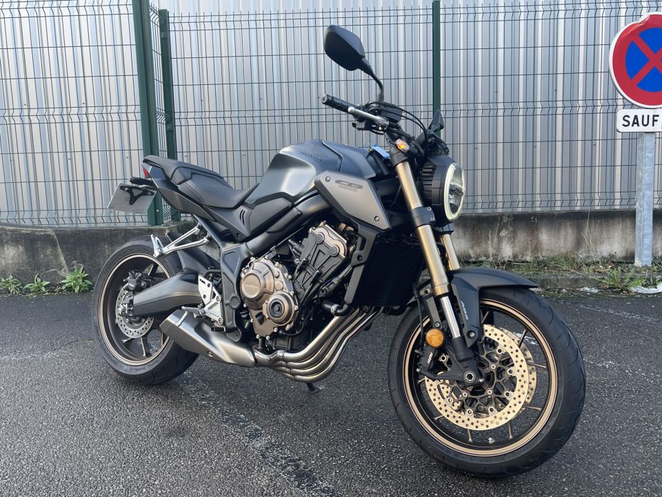 HONDA CB650R Neo Sports Café 4