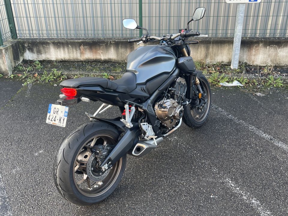 HONDA CB650R Neo Sports Café 4