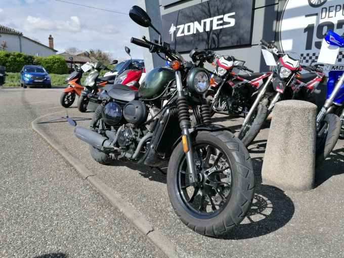 HYOSUNG GV 125 4