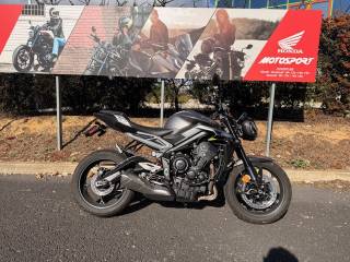 TRIUMPH STREET TRIPLE 765 R - 2023