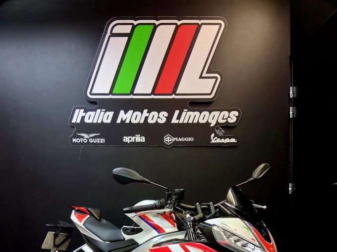 APRILIA TUONO 660 FACTORY 4