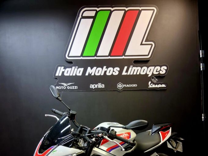 APRILIA TUONO 660 FACTORY 4