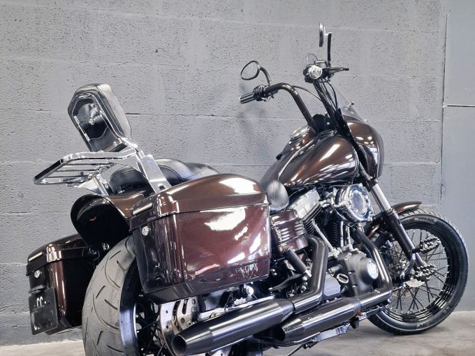 HARLEY-DAVIDSON DYNA STREET BOB 1690 4