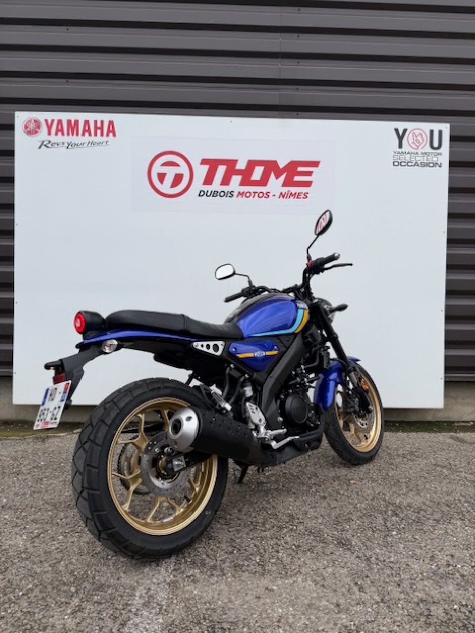 YAMAHA XSR 125 4