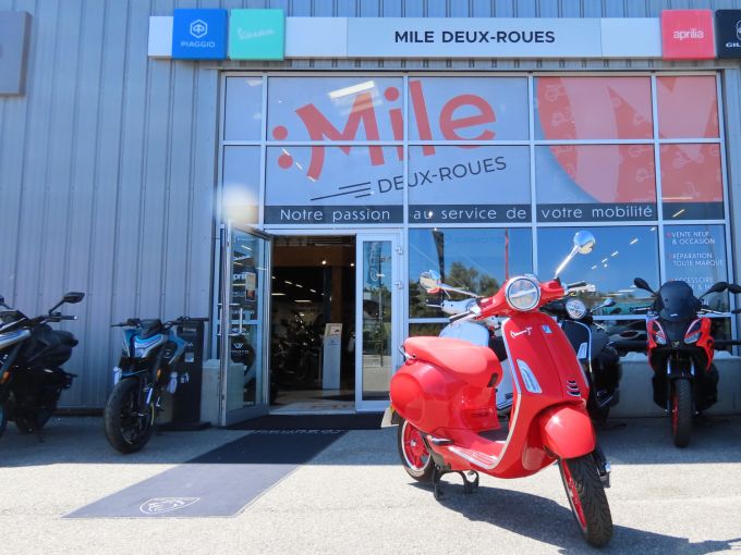 VESPA PRIMAVERA 50 4