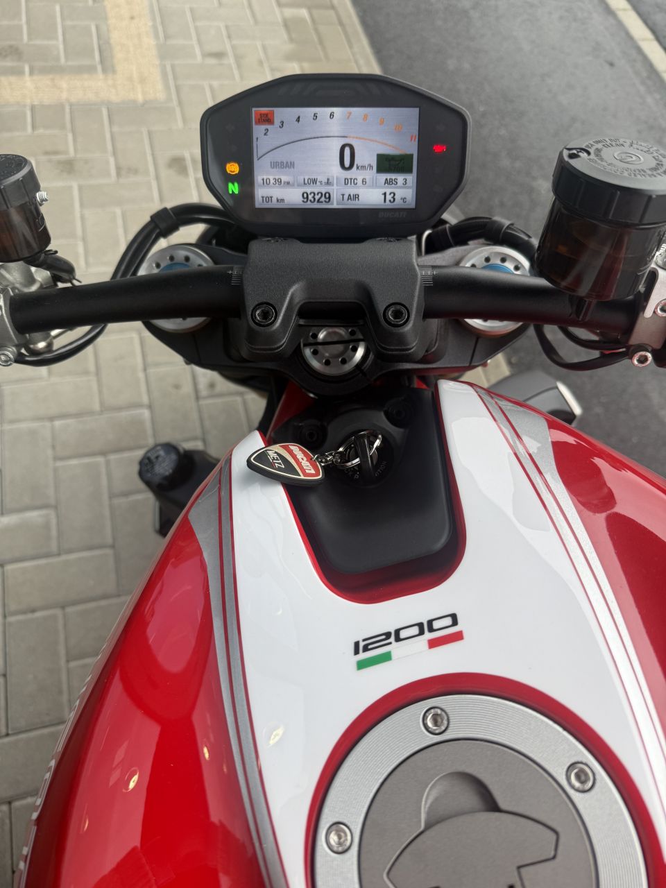 DUCATI MONSTER 1200 S 4