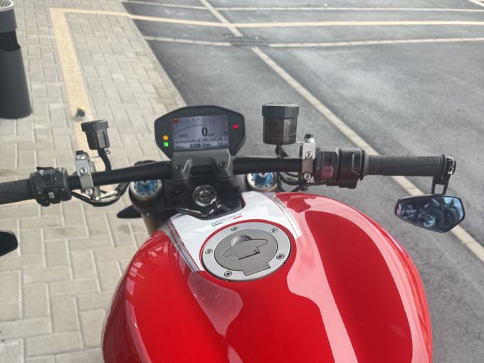 DUCATI MONSTER 1200 S 4