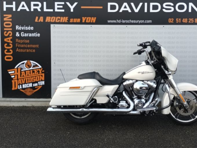 HARLEY-DAVIDSON TOURING STREET GLIDE 1690 4