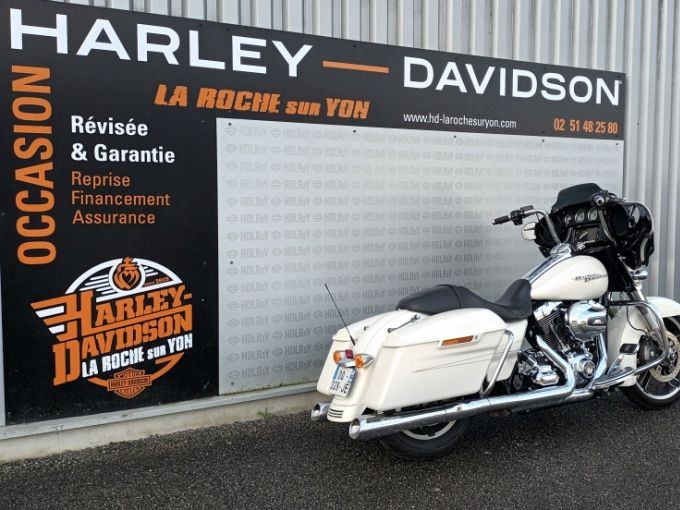 HARLEY-DAVIDSON TOURING STREET GLIDE 1690 4
