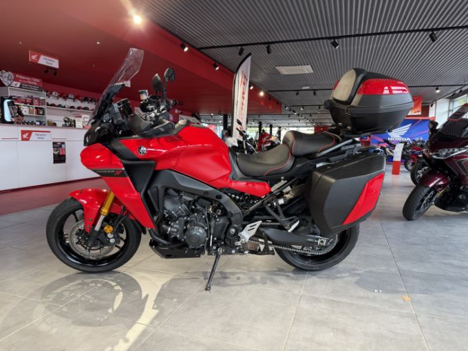 YAMAHA TRACER 9 GT 4