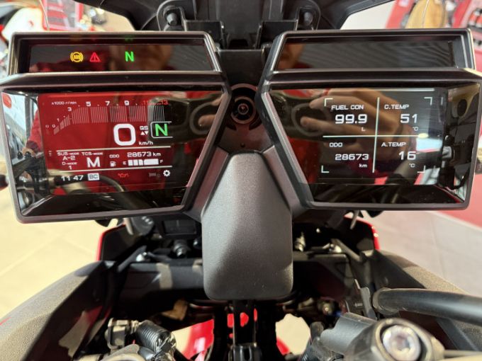 YAMAHA TRACER 9 GT 4