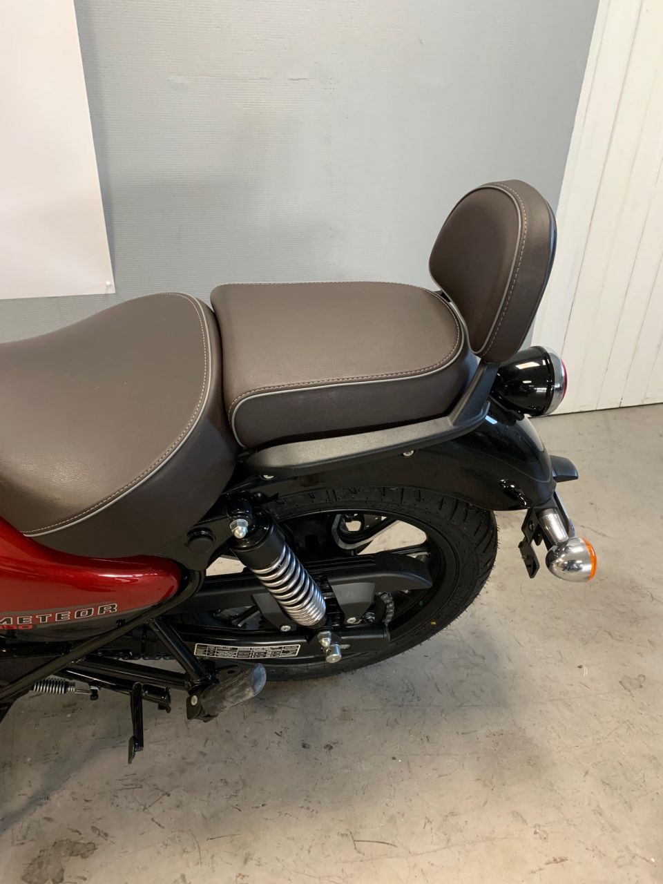 ROYAL ENFIELD METEOR 350 4