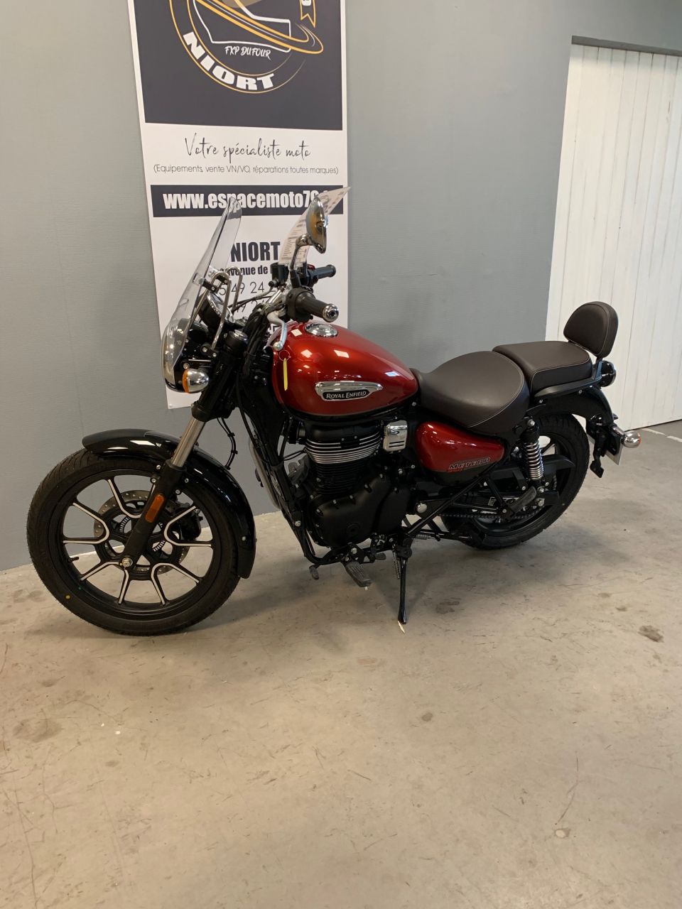 ROYAL ENFIELD METEOR 350 4