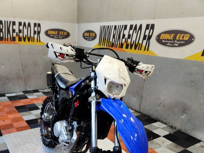 YAMAHA WR125R 4