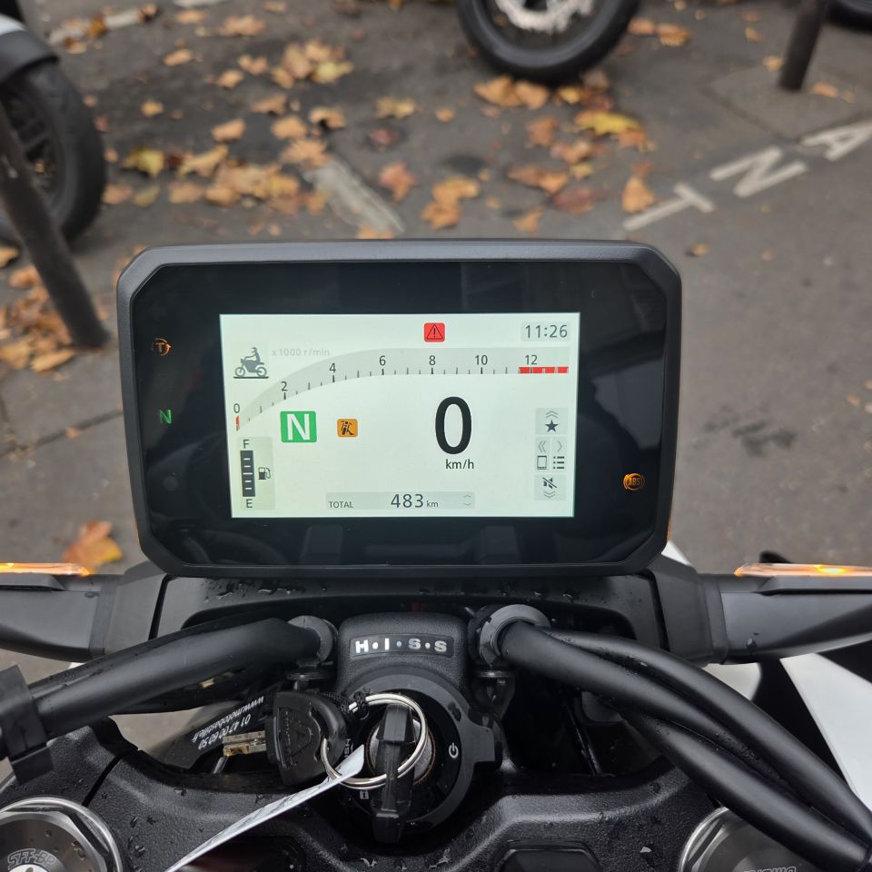 HONDA CB 1000 Hornet 4