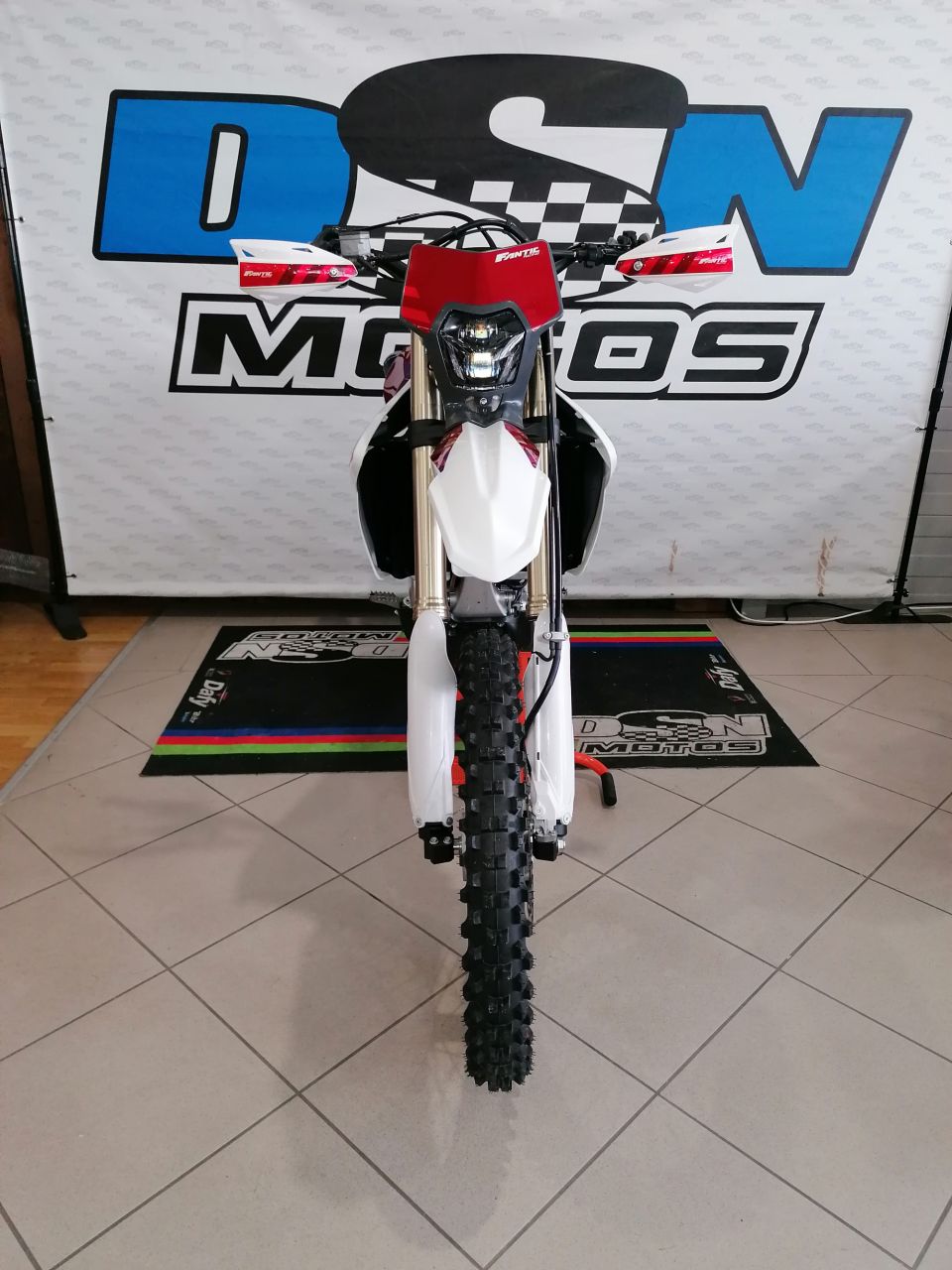FANTIC XEF 310 ENDURO 4